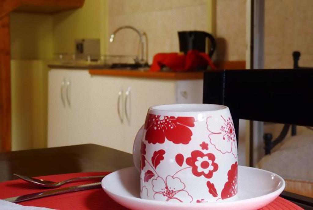 Hotel Almenas Santiago Cameră foto
